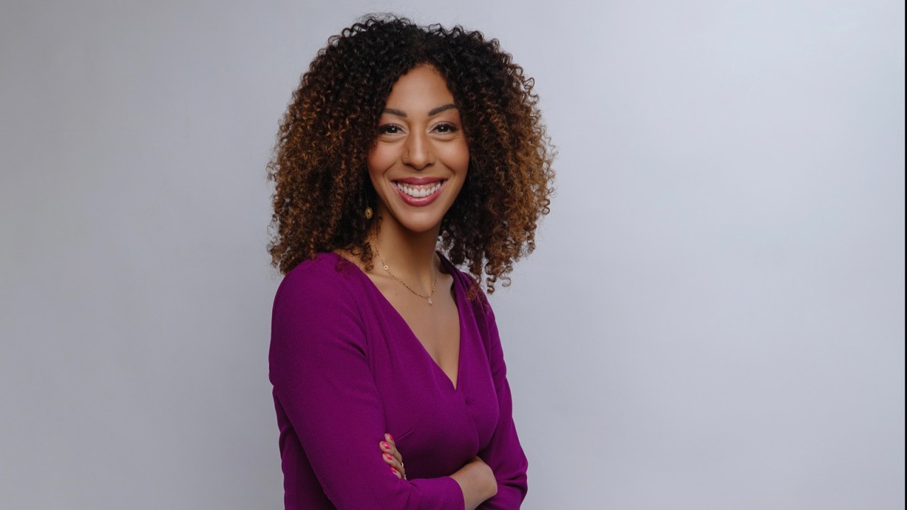 Jennifer Sarah Boone Moderatorin